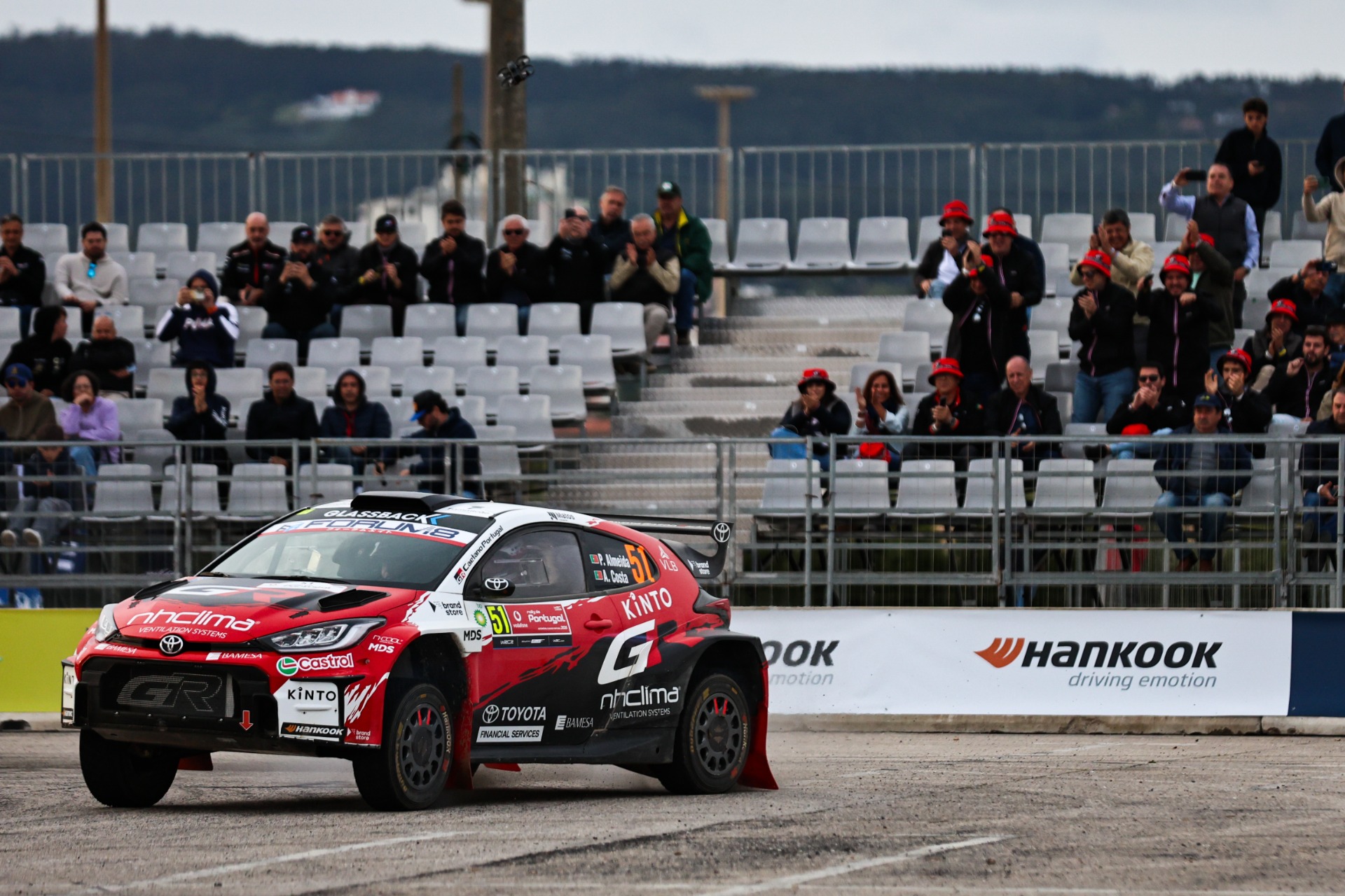 Pedro Almeida / António Costa em Toyota GR Yaris Rally2 
